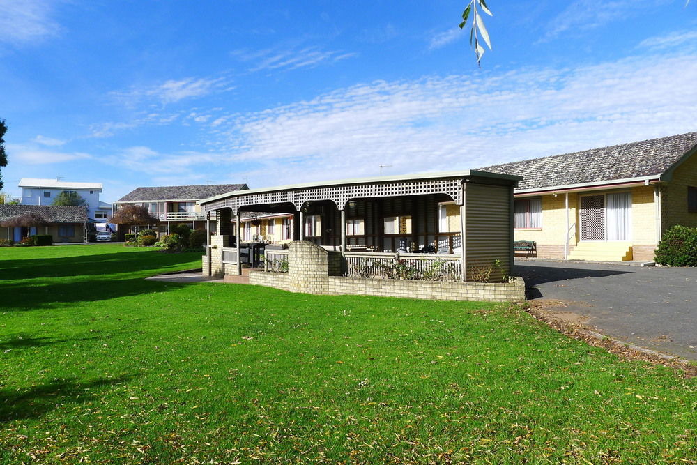 Willaway Motel Apartments Ulverstone Exteriér fotografie