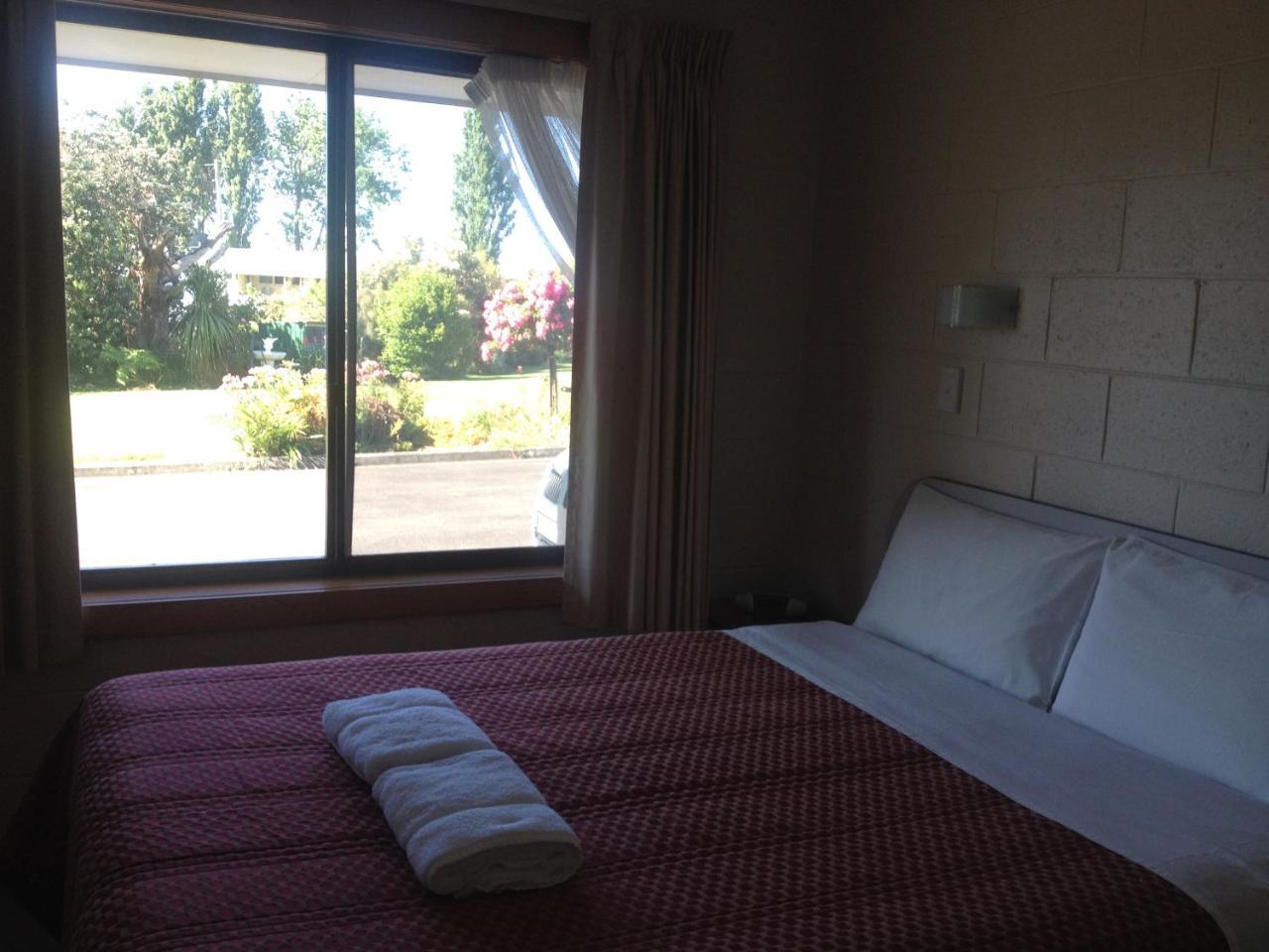 Willaway Motel Apartments Ulverstone Exteriér fotografie